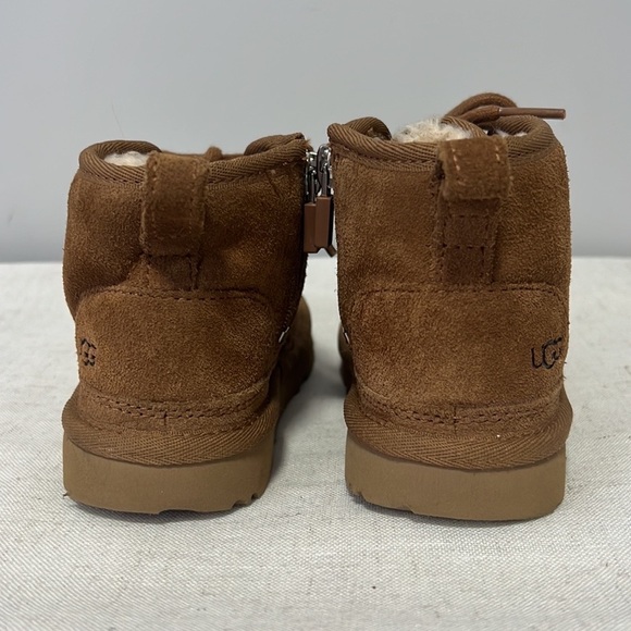 Ugg Unisex Toddlers Kids Neumel II Chestnut Boots Zipper Closure size 9 - Picture 4 of 10
